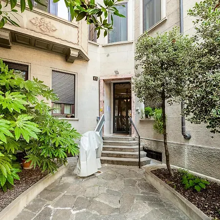 Porta Venezia New Luxury - Wifi Full Equiped Apartment